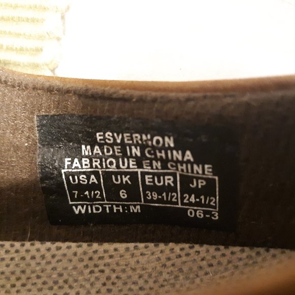 ( Listing # 27 ) Easy Spirit Shoes - Picture 6 of 6